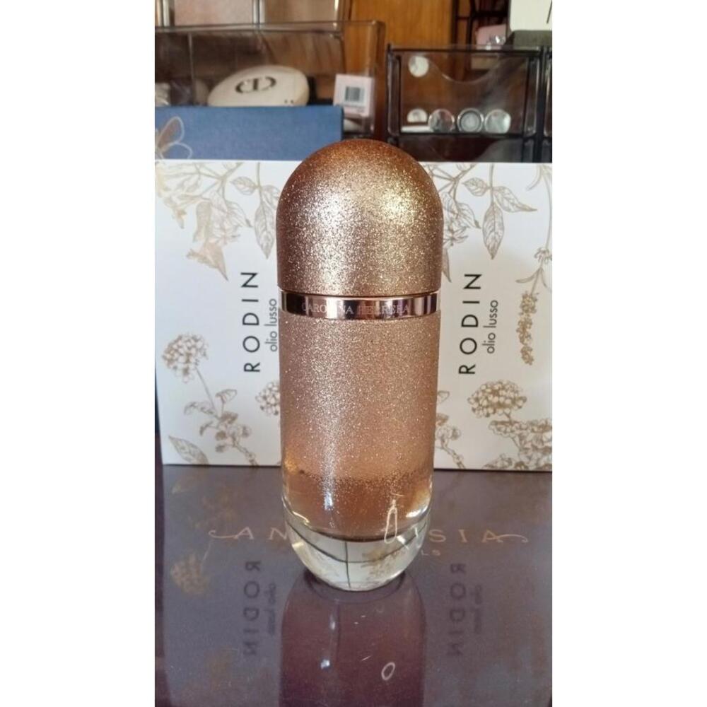 🌹 Carolina Herrera 212  Rose Elixir Eau de Parfum